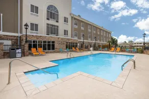 Holiday Inn Express Hotel & Suites New Iberia - Avery Island by IHG - Pool
