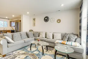 16 Mi to Louisville: Pet-friendly Getaway! - Interior