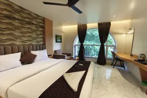 Hotel Golden Arc - Vue de la chambre