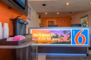 Motel 6-San Ysidro, CA - San Diego - Border - Hall