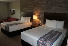 La Quinta Inn and Suites by Wyndham Bloomington - Chambre