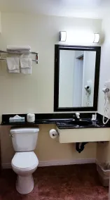 Lakeshore Suites - Salle de bain