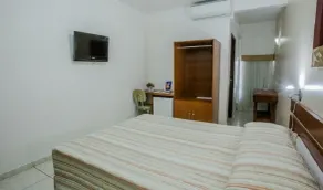 Foz Presidente Economic Hotel - Room