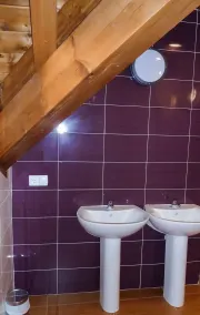 Hostal y Albergue Haizea - Hostel - Badeværelse