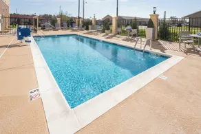 TownePlace Suites by Marriott Cleveland - Piscine