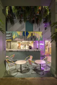 MoMo's Kuala Lumpur - Restaurant