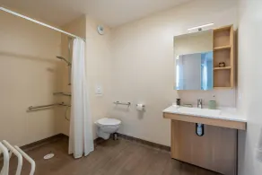 Quality Aparthotel Rochefort - Bathroom