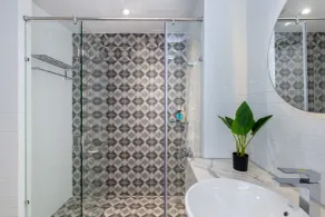 Cozrum Homes - Premier Residence - Baño