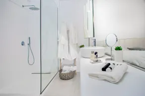 Alunia Incognito Suites - Adults Only - Bad