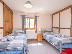 Owl Barn - Room