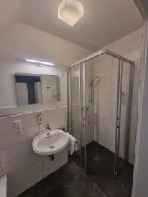 Die Heilsbach gGmbH - Bathroom