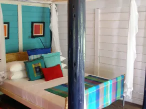 Bon Ton Antique Wooden Villas - Room