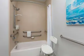 La Quinta Inn & Suites by Wyndham Ft Worth-Burleson - Salle de bain