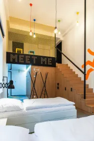 MeetMe23 - Habitación