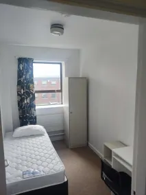 NABA - Habitación