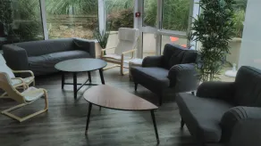 Les Tourelles - Chalets & Chambres en Bord de Mer - Siddeområde i lobbyen