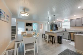 Angola Vacation Rental, Walk to Lake Erie Beach! - Interiør
