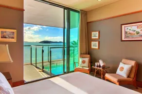 Yacht Club 19 - Ocean Front, Pool and 2 buggies - Chambre
