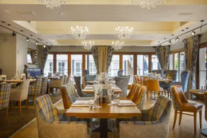 The White Horse Hotel, Romsey, Hampshire - The Coaching Inn Group - Restaurante