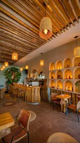 Buddha House Hotel and Cocktail Bar - Restaurang