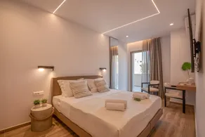 Kiwi Boutique Studios - Rom