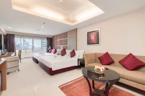 Furama Silom Bangkok Hotel  - Vue de la chambre
