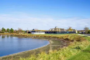 Shuttle to the Beach! Spacious Home in Millville - Innvendig