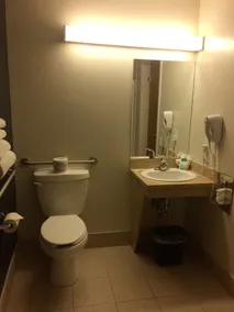 Super 8 Sainte-Agathe - Salle de bain
