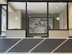 Super 8 by Wyndham Bronx Near Botanical Garden - Reception