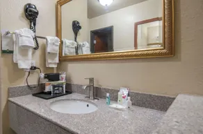 Quality Inn Alpine - Salle de bain