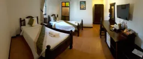 Wangburapa Grand Hotel - Chambre