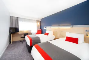 Holiday Inn Express Folkestone Channel Tunnel by IHG - Room