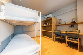 NOVELS Hostel and cafe bar and Books - Chambre