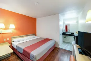Motel 6-Greenville, TX - Rom