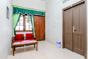 Homestay Damandiri Prambanan Syariah - Zona de estar del vestíbulo