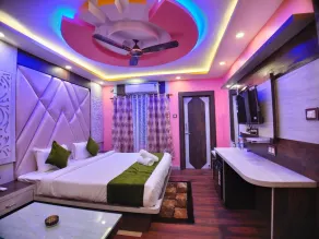 THE PELICAN BEACH RESORT - Room
