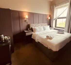 The Q Hotel - Chambre