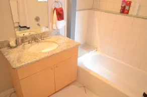Modern B & B - Salle de bain