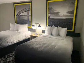 Super 8 by Wyndham Kirksville-University Area - Rum