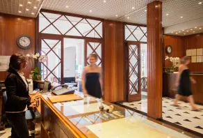 Hotel Beau Sejour - Reception