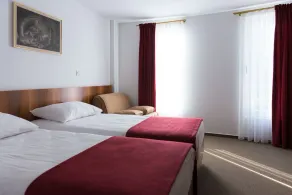 Rooms & Apartments Proteus - Postojna Cave Park - Rom
