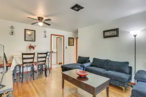 4 Mi to Sabine River! Extended Escape w/ Yard - Interiør