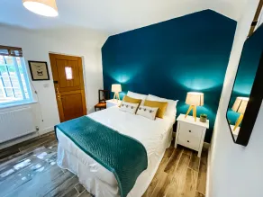 The Peacock Inn - Room