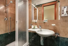 Palazzo Cardinal Cesi - Bathroom