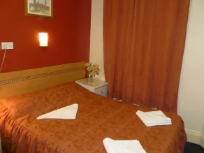Guilford House Hotel - Chambre