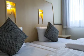 Best Western Plus Airport Hotel - Room