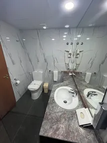 El Sheikh Suites Hotel - Bathroom