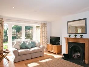 Homefield House - Interior
