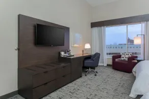 DoubleTree by Hilton Evansville - Chambre