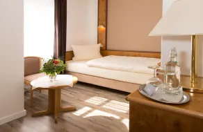 Altstadthotel und Restaurant Piazza  - Chambre